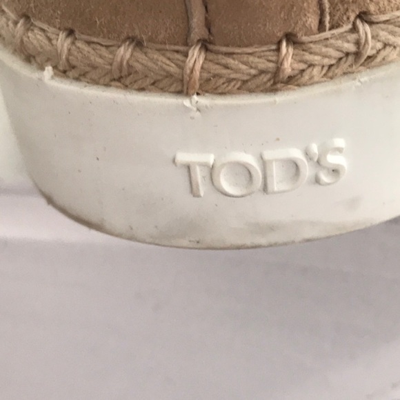 TOD Suede Runners - Picture 2 of 5